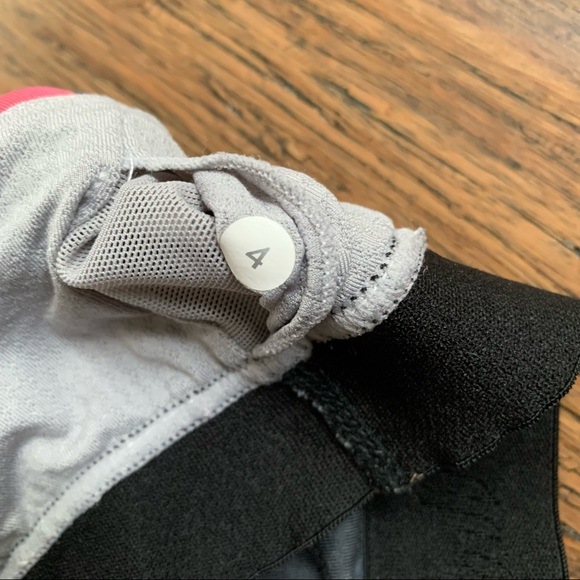 Lululemon unicorn tears bra size 4 - Picture 8 of 8